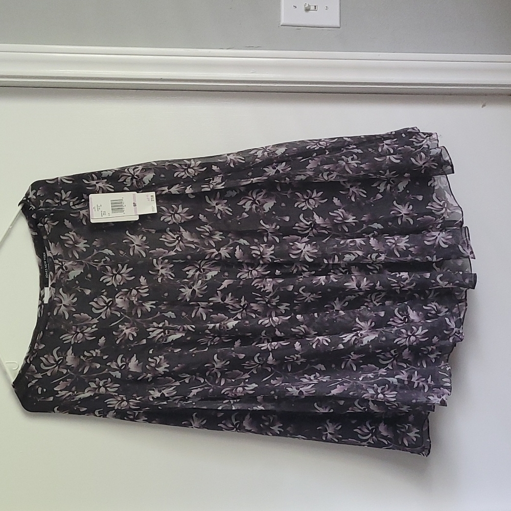 A Jones New York collection petite.